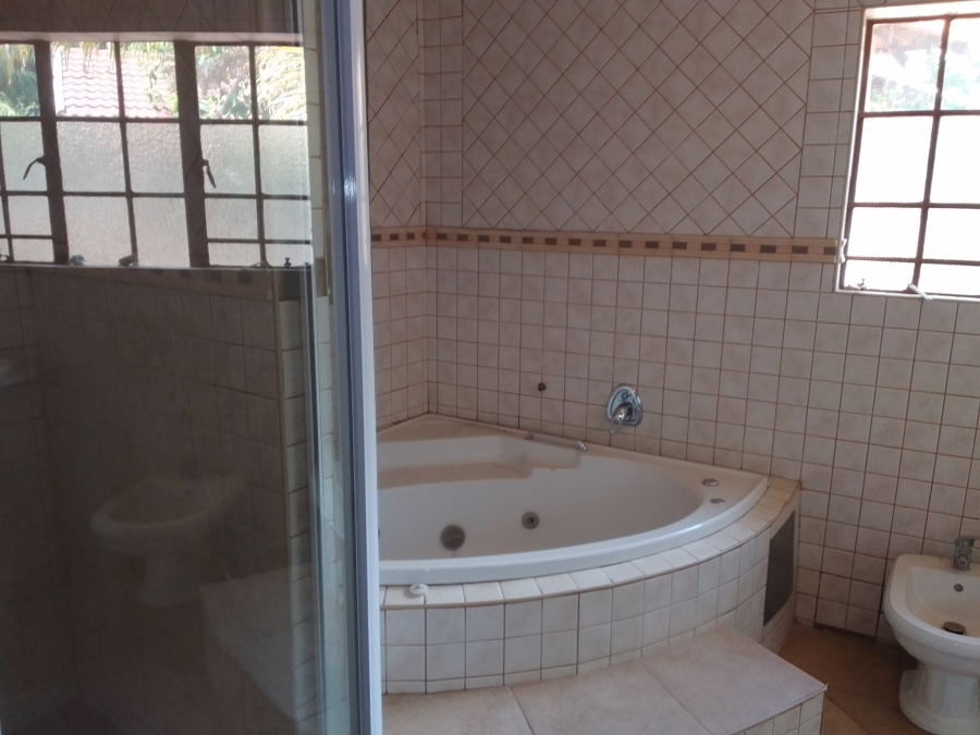 12 Bedroom Property for Sale in Olifantsnek North West